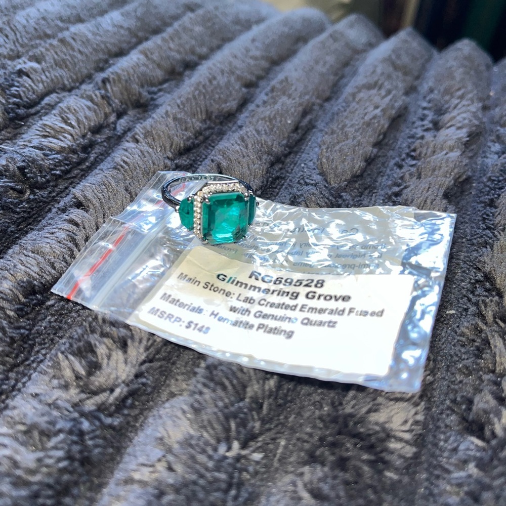 Bomb Party-May 2025-Emerald Green Gemstone Ring